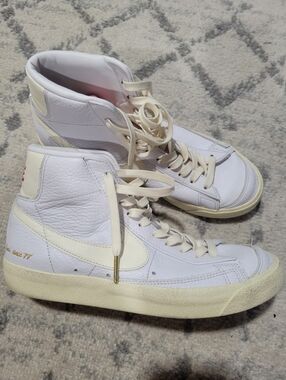 Nike Blazer Mid '77 Vintage Popcorn Sneakers